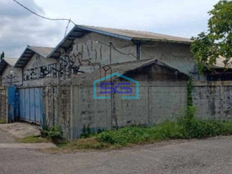 Dijual Tanah Harga Terjangkau Ada Gudang Tua, Hitung Tanah Saja di Batu Ceper Tangerang