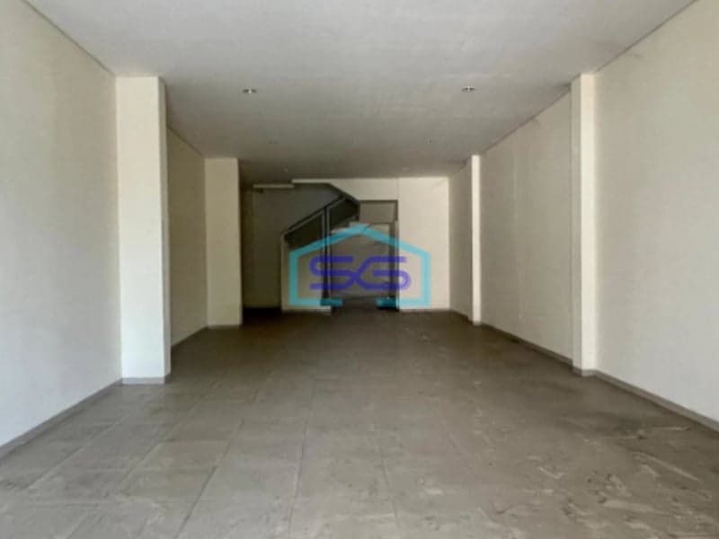 Disewakan Ruko 2 Lantai Strategis di Jalan Ir Juanda Solo LB 354m2