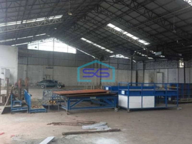 Dijual Ex Pabrik Karoseri + Kantor Siap Beroperasi Cibinong Bogor LT 4800m2