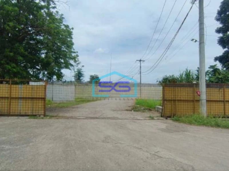 Disewakan Gudang Siap Pakai di Cileungsi Bogor Dalam Kawasan Pergudangan Akses 40 Feat Luas Bangunan  480 m²