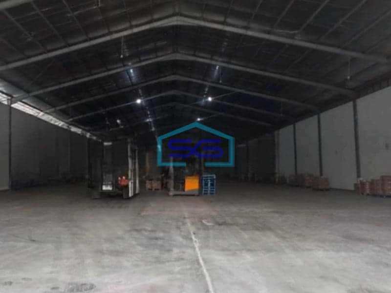 Disewakan Gudang Siap Pakai Luas Tanah 2100 m² Lokasi Semarang