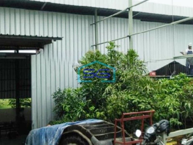 Dijual Pabrik Dan Kantor Siap Pakai, Dekat Pangkalan 6 di Narogong Bekasi LB 1600m2