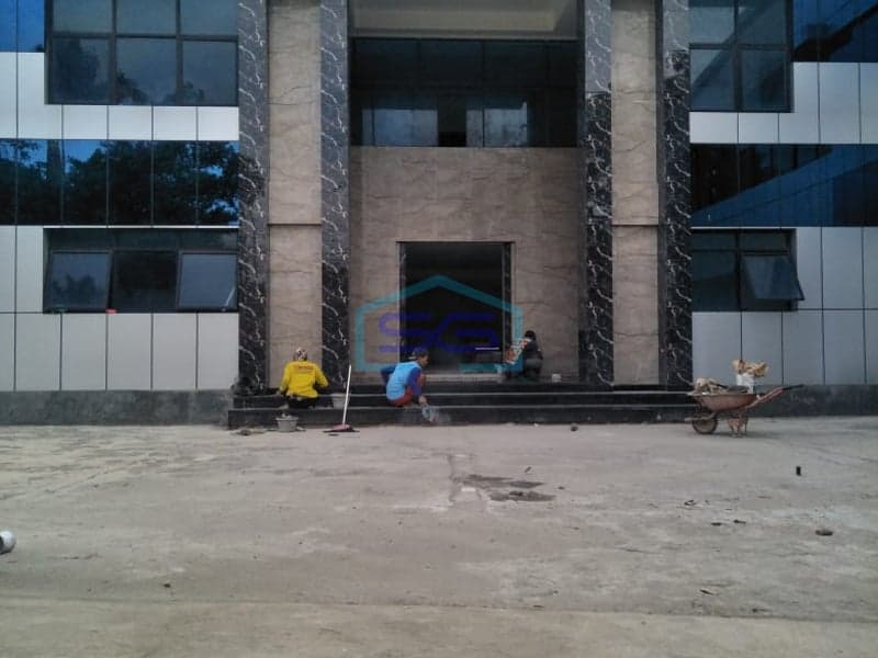 DIJUAL GUDANG DIKAMAL