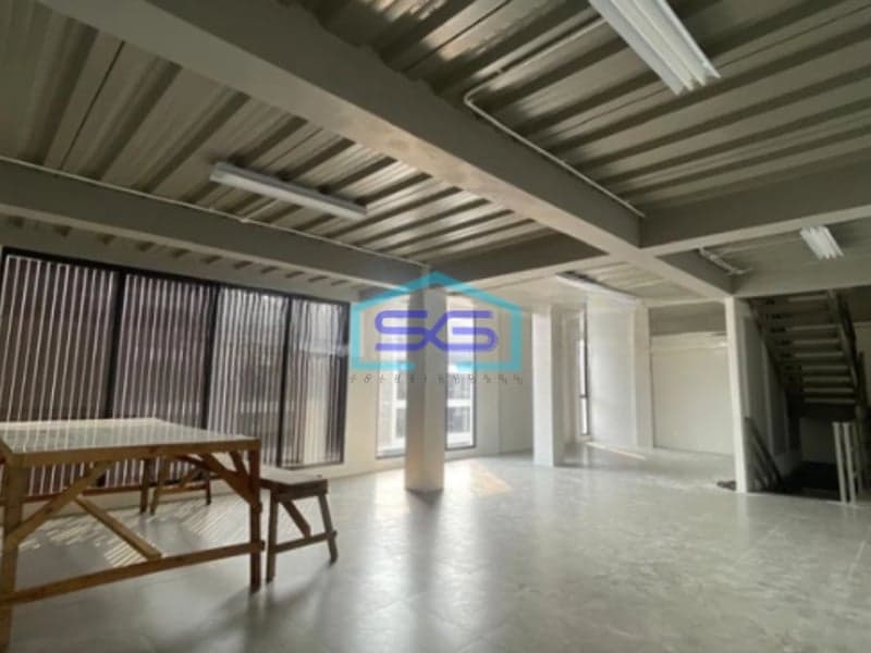 Disewakan Gudang di Tangerang Benda Ada Kantor Luas Bangunan 220m2