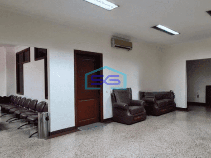Dijual Gudang Turun Harga Luas Bangunan 725 m² di Kebayoran Baru Jakarta Selatan