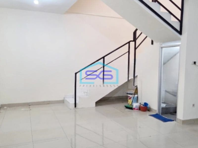 Disewakan Gudang Akses Container Lokasi Strategis di Baleendah Bandung Luas Bangunan  115 m²