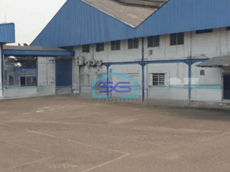 Dijual Pabrik Lokasi Sangat Strategis Pinggir Jalan Raya Cikiwul Bekasi Luas Bangunan 15000 m²