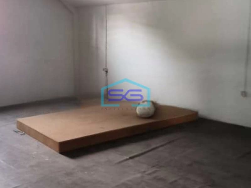 Disewakan Gudang Ada Kantor Luas Tanah  1100 m² Lokasi Bebas Banjir di Tangerang