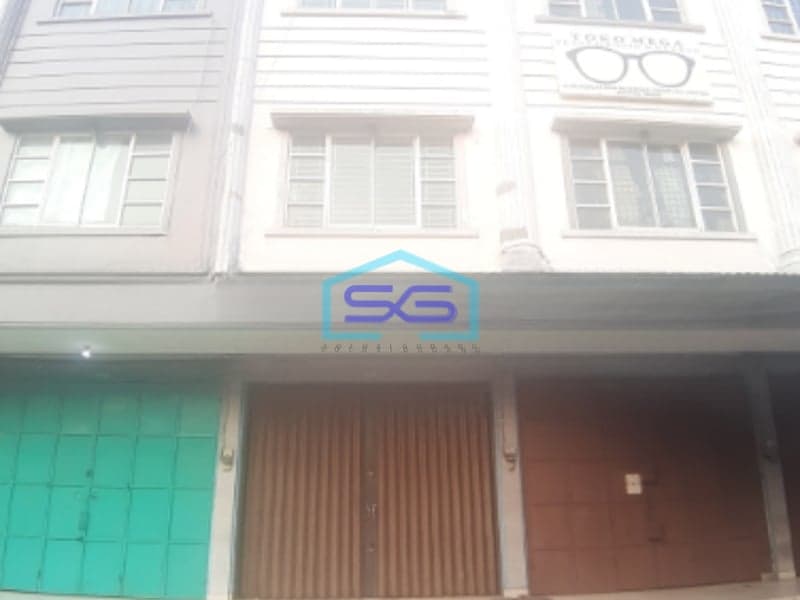 Disewakan Gudang Luas Bangunan 200 m² Lokasi di Tambora Jakarta Barat