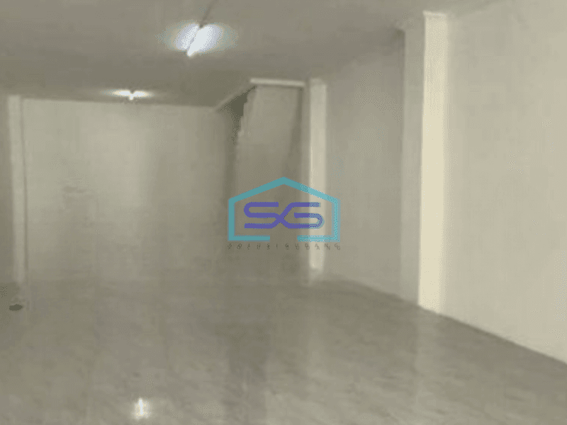 Disewakan Ruko di Pangeran Jayakarta Jakarta Pusat Luas Tanah  137 m²