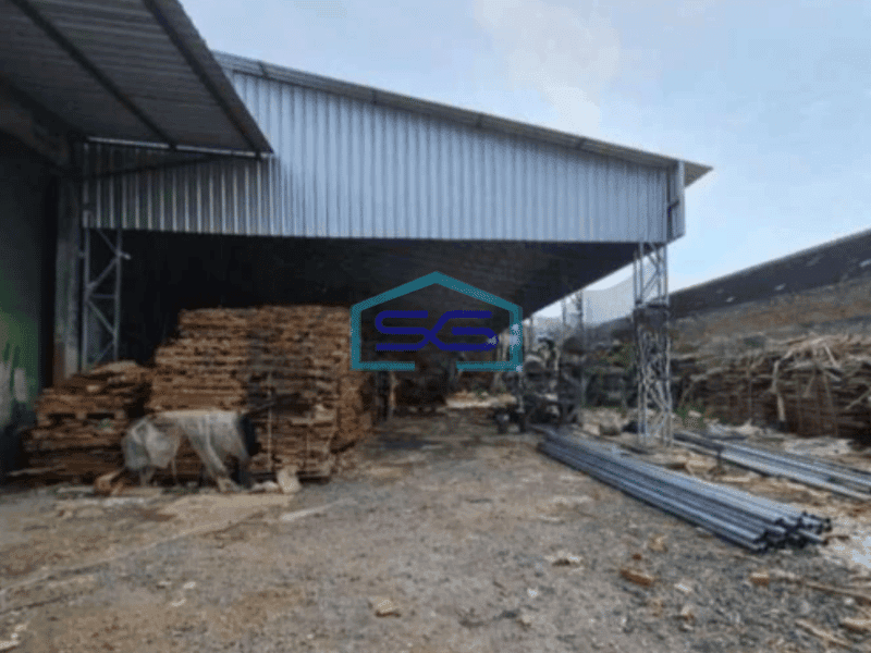 Disewakan gudang zona industri lokasi Gatak Sukoharjo luas 6735m