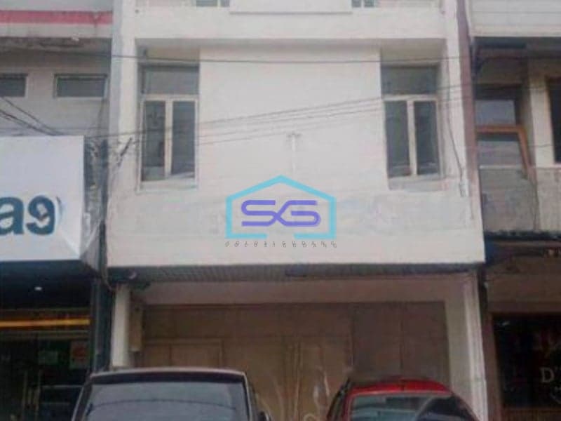 Disewakan Ruko Minimalis Bagus Terawat di Main Road Bandung