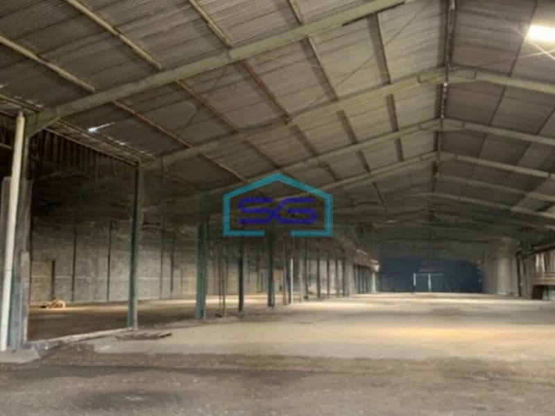 Disewakan Gudang Luas Bangunan  6000 m² Lokasi Strategis di Margomulyo Surabaya