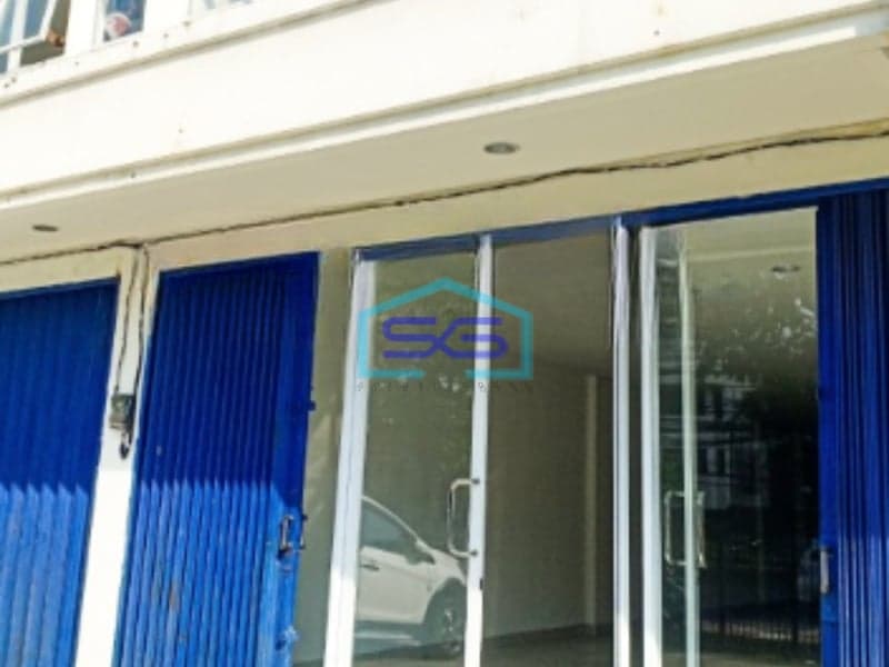 Disewakan Ruko Luas Bangunan 350 m²  Lokasi di Jakarta Timur