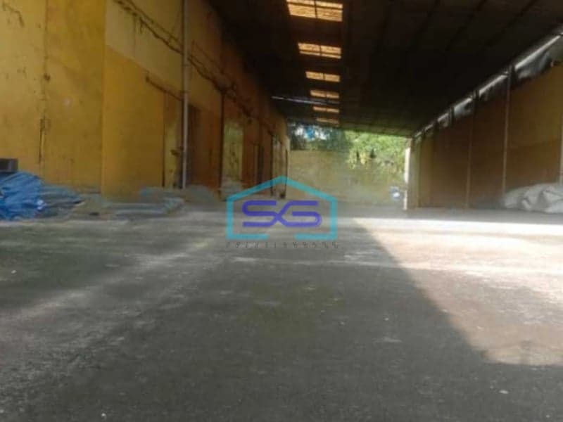 Disewakan Gudang Ada Lift Barang Luas Tanah 4000 m² di Kapuk Jakarta Utara