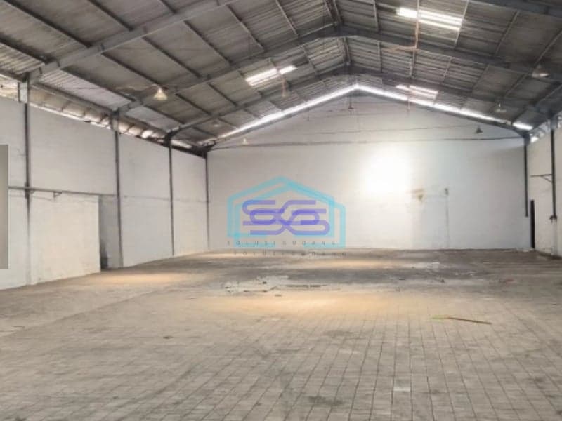 Disewakan Gudang Dan Office Kavling Dpr Cipondoh Tangerang Luas Bangunan 800 m²