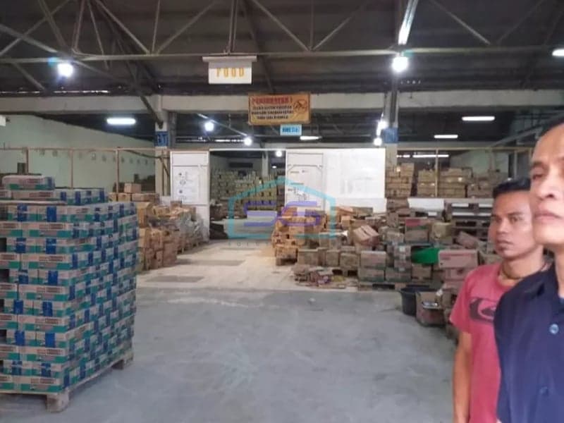 Disewakan gudang di Ciracas luas 1350m