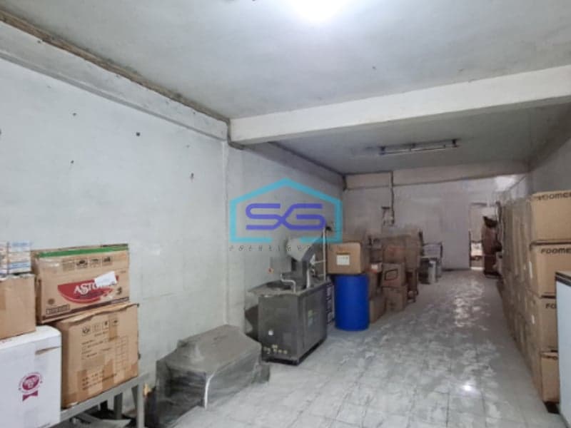 Dijual Ruko 3 Lantai Luas Tanah  139 m² Lokasi Bebas Banjir di Duri Kosambi Jakarta Barat