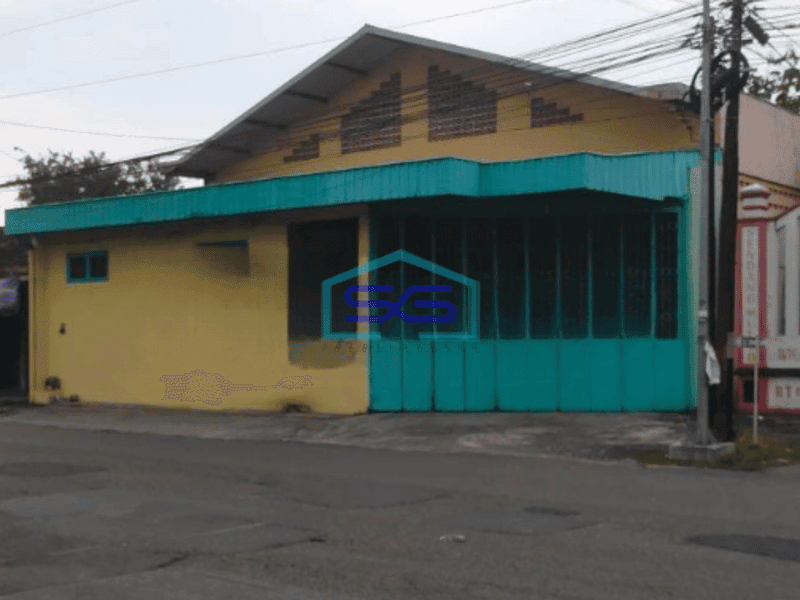 Disewakan Gudang Lokasi Strategis di Jalan Besar Banjarsari Solo Luas Tanah 400 m²