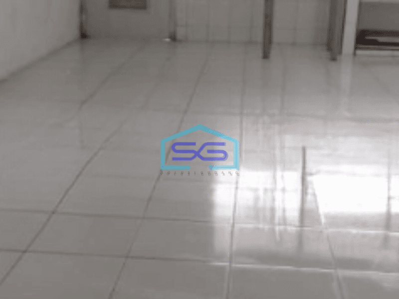 Disewakan Ruko Siap Pakai Luas Bangunan  240 m² di Teluk Gong Jakarta Utara