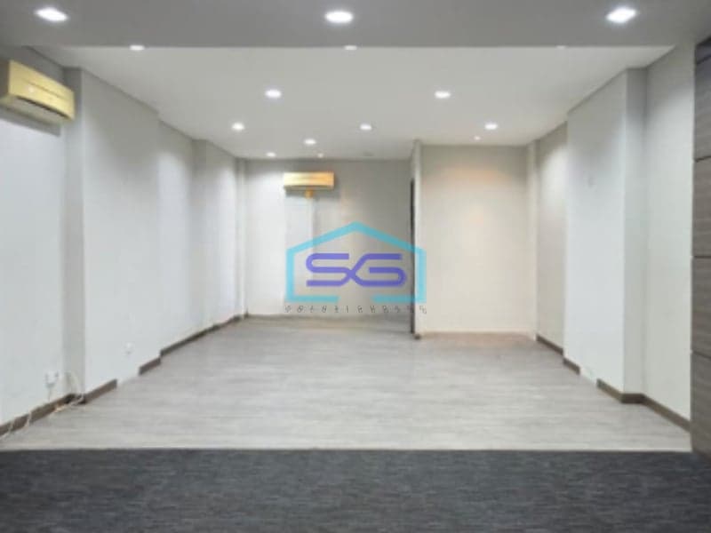 Disewakan Ruko 3 Lantai Luas Bangunan 237 m² Lokasi di Alam Sutera Tangerang