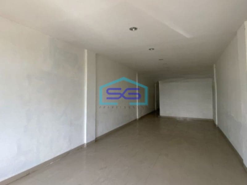 Dijual Ruko 3 Lantai Luas Bangunan  190 m² Lokasi Periuk Tangerang