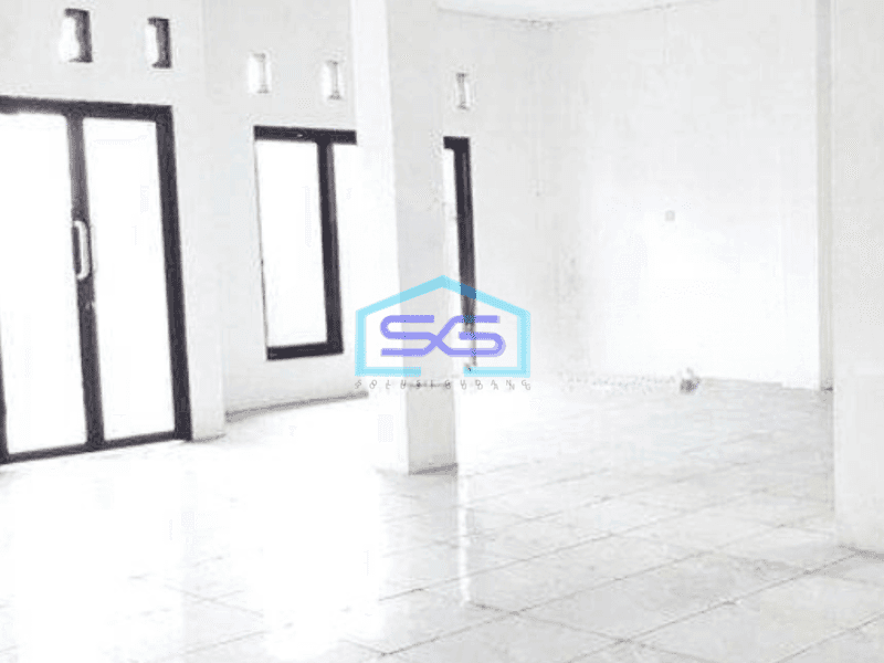 Disewakan Ruko Siap Pakai 2 Lantai Luas Bangunan 274m2 di Malang