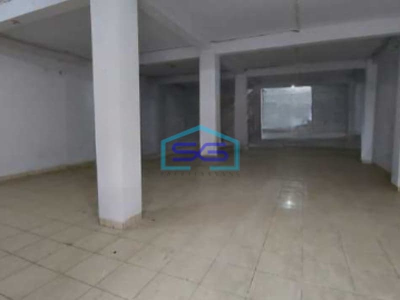 Disewakan Ruko Luas Bangunan 550 m² Bangunan Baru di Tangerang