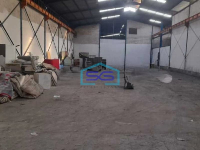 Dijual Gudang Luas Tanah 1200 m² Lokasi Cakung Jakarta Timur