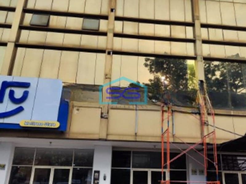 Dijual Ruko 3 Lantai Luas Bangunan  200 m² Lokasi Jakarta Barat