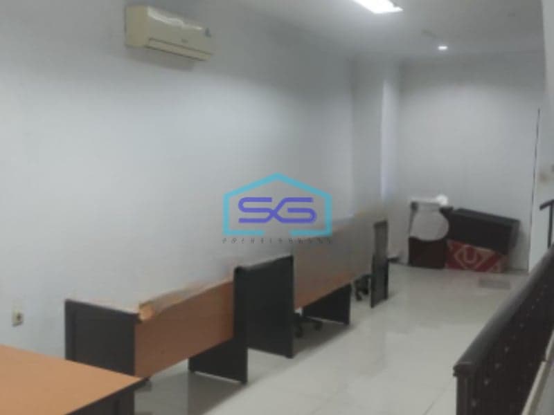 Dijual Ruko Lokasi Pangeran Jayakarta Jakarta Pusat Luas Bangunan  240 m²