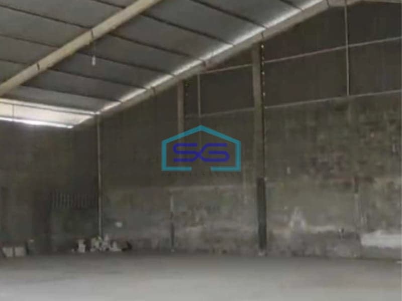 Disewakan Gudang Akses Container Luas Bangunan  600 m²  di Jurumudi Tangerang