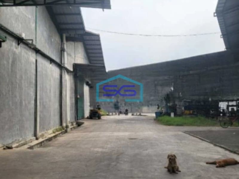 Dijual Gudang Luas Bangunan 5281 m² Lokasi Jati Uwung Tangerang