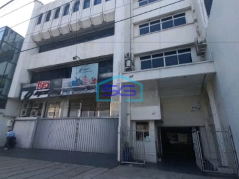 Disewakan Ruko Luas Bangunan  3500 m²  Lokasi di Jatinegara Jakarta Timur