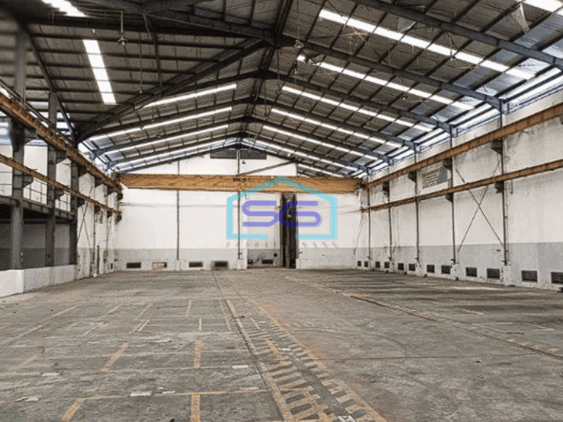 Disewakan Pabrik Kawasan Cibitung Bekasi LT 4616m2 Bebas Banjir