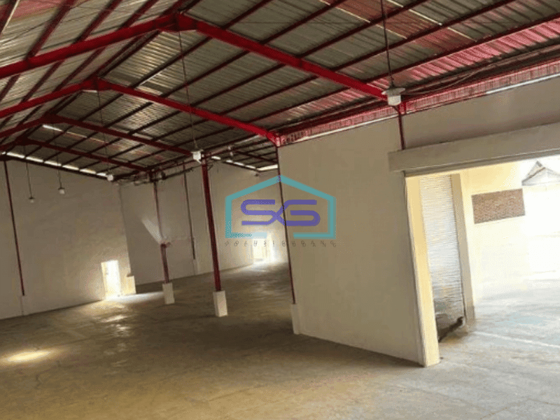 Dijual Gudang Plus Kantor 2 Lantai Luas Tanah  1070 m² di Cipondoh Tangerang