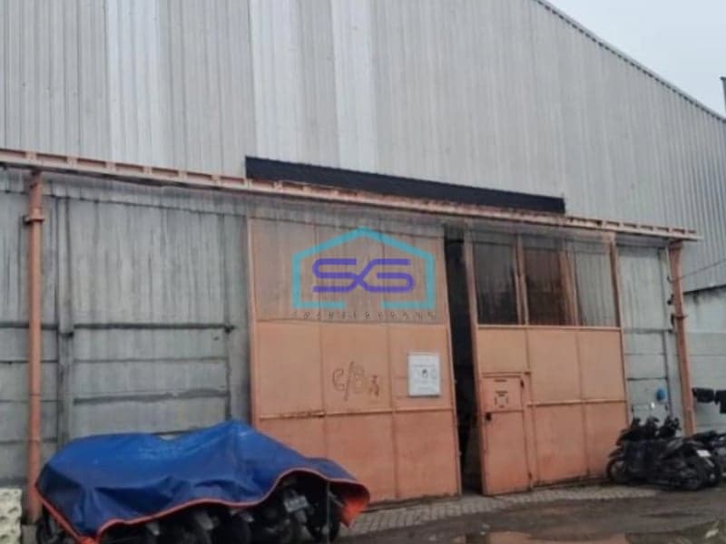 Dijual Gudang Ada Kantor Luas Bangunan  800 m²  Lokasi Benowo Surabaya