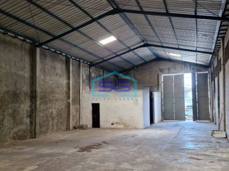 Disewakan Gudang Strategis Raya Sukodono Sidoarjo Dekat Tol Waru Surabaya LT 800m2