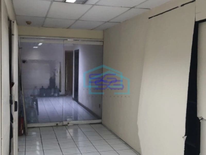 Dijual Kantor Luas Tanah 2947 m2 Lokasi Bebas Banjir di Jakarta Pusat