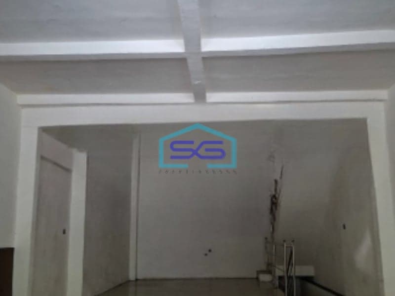 Dijual Ruko Bagus 2 Lantai Luas Bangunan 125 m² Lokasi Dinoyo Malang