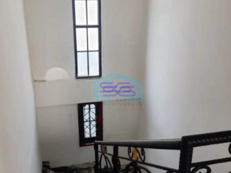 Disewakan Ruang Usaha Luas Tanah  462 m² Lokasi Strategis di Jakarta Barat