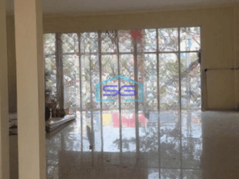 Disewakan Ruko di Pinggir Jalan Utama Harapan Indah Bekasi Luas Bangunan 484 m²