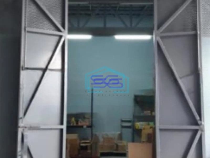 Dijual Gudang Siap Pakai di Villa Melati Mas Serpong Tangerang Selatan Luas Bangunan  136 m²