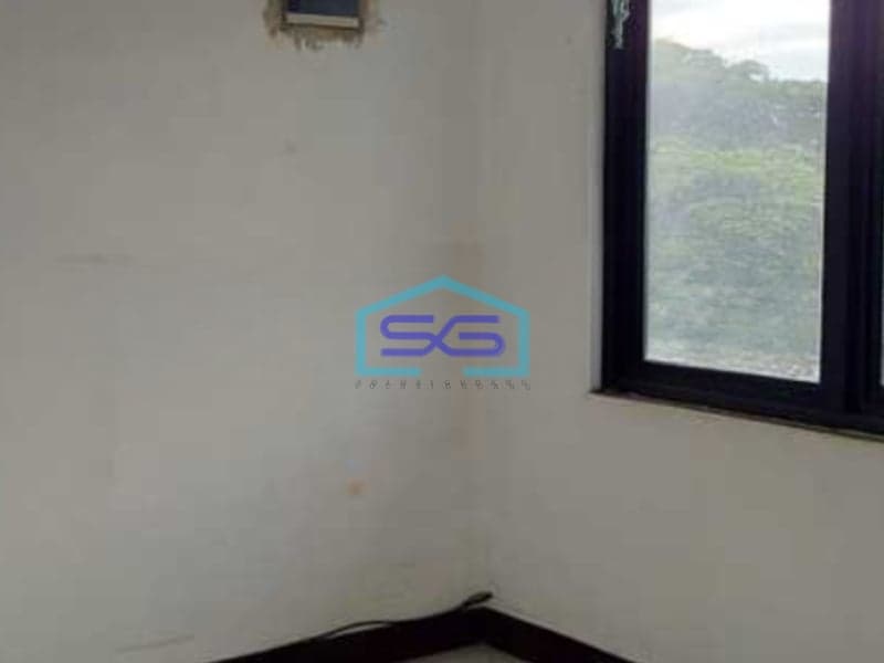 Disewakan Ruko Baru Lokasi Pinggir Jalan Raya Daan Mogot Tangerang Luas Bangunan 230 m²