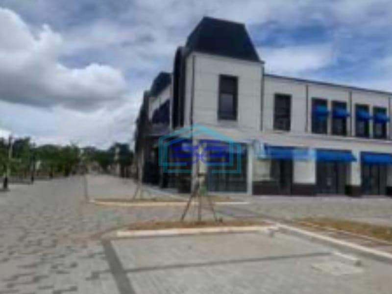 Disewakan Ruko Brand New Hadap Jalan utama di La Valle Citra Garden Serpong, Tangerang Luas Bangunan  161 m²