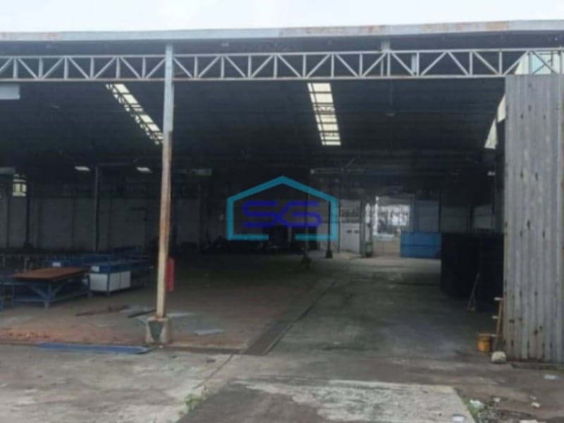 Dijual Ex Pabrik Karoseri + Kantor Siap Beroperasi Cibinong Bogor LT 4800m2