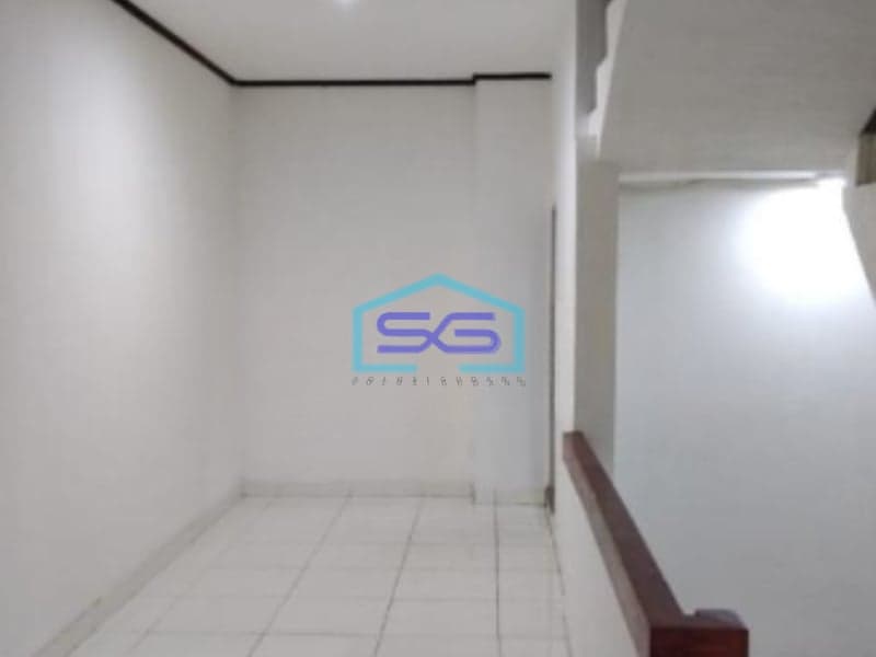 Disewakan Ruko Lokasi Pinggir Jalan Jakarta Pusat Luas Tanah 105 m²