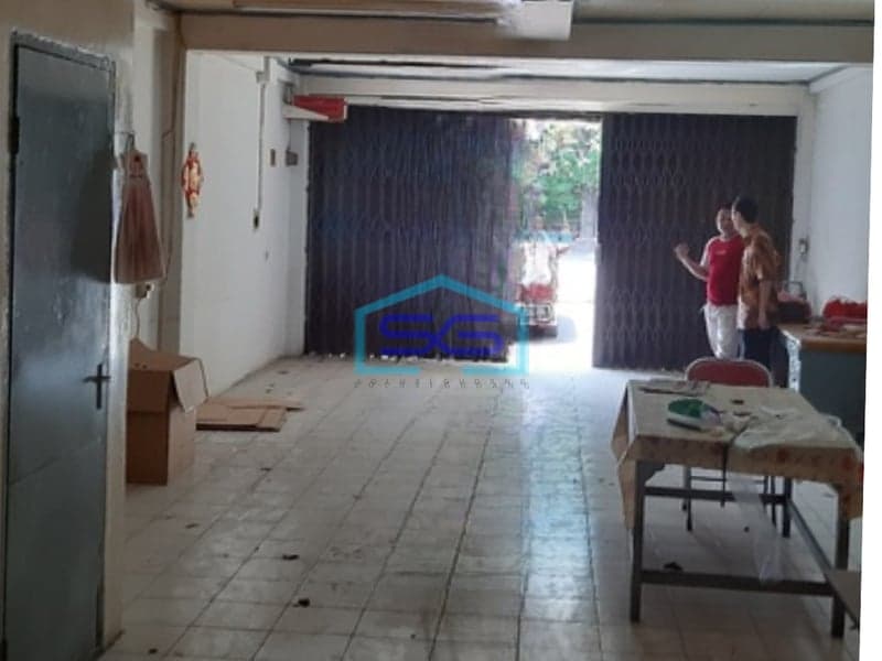 Disewakan Ruko Luas Bangunan  162 m² Lokasi di Teluk Gong Jakarta Utara