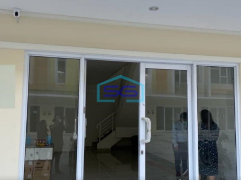 Dijual Ruko Pisa Grande, 2 Lantai Gading Serpong Tangerang Luas Bangunan  90 m²