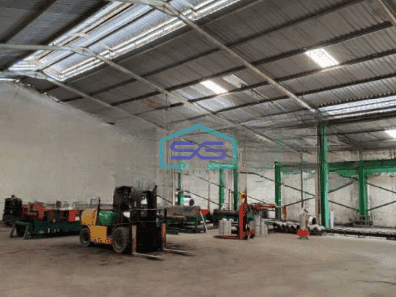 Dijual Gudang Ada Kantor dan Lift Barang Luas Bangunan  3272 m² Lokasi Waru Sidoarjo